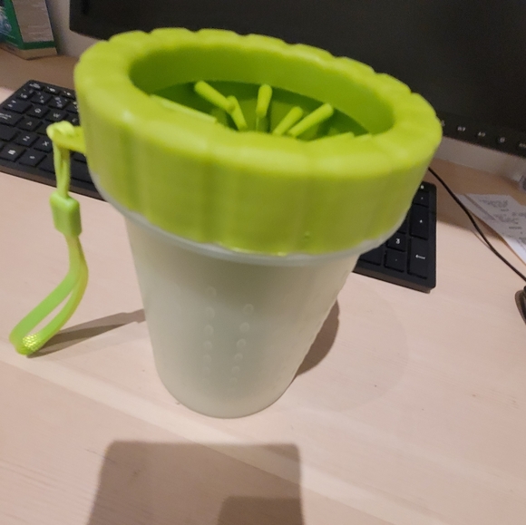 BOGO Paw Cleaners - Picture 12 of 15